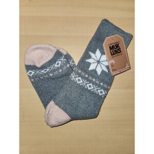 Muk Luks: Wear Your Way of‎ Life Crew Length Socks Women's Size 6-11 Grey~NEW